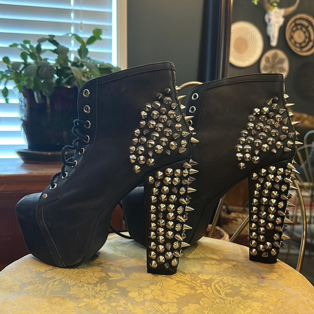 Jeffrey Campbell - Spiked heels